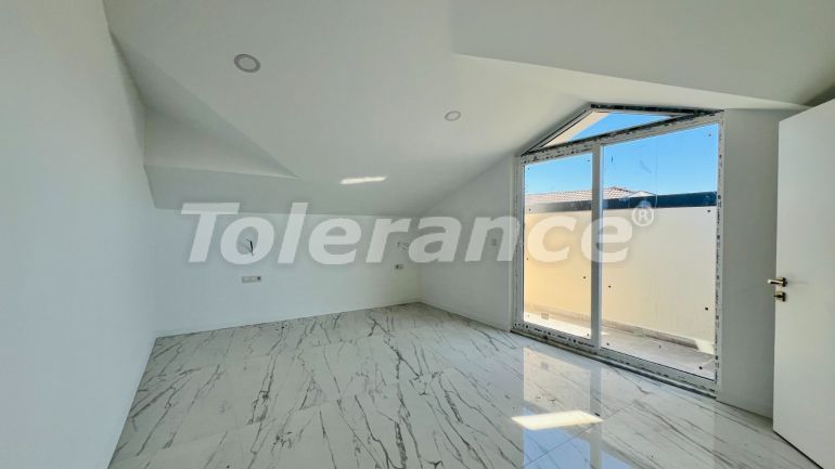 Вилла или дом от застройщика в Гёйнюк, Кемер с бассейном: купить недвижимость в Турции - 136864