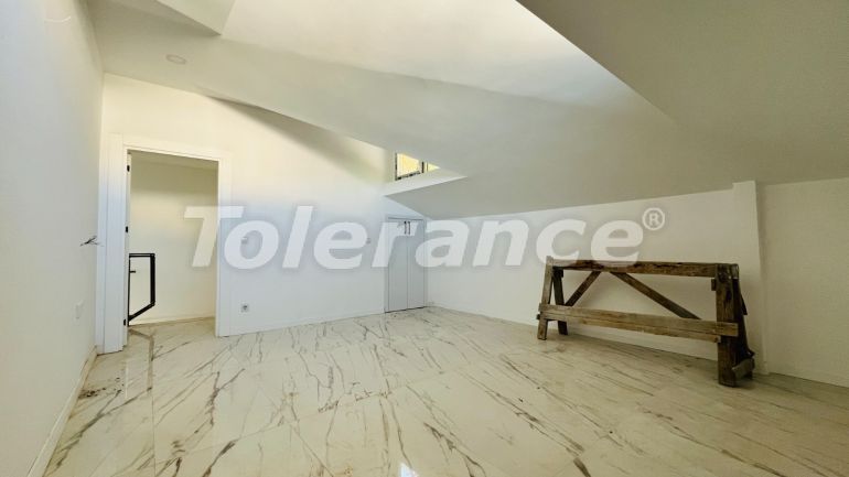 Вилла или дом от застройщика в Гёйнюк, Кемер с бассейном: купить недвижимость в Турции - 136867