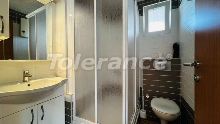 Вилла или дом в Гёйнюк, Кемер с бассейном: купить недвижимость в Турции - 136913