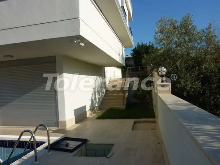 Вилла или дом от застройщика в Гёйнюк, Кемер с бассейном: купить недвижимость в Турции - 4624