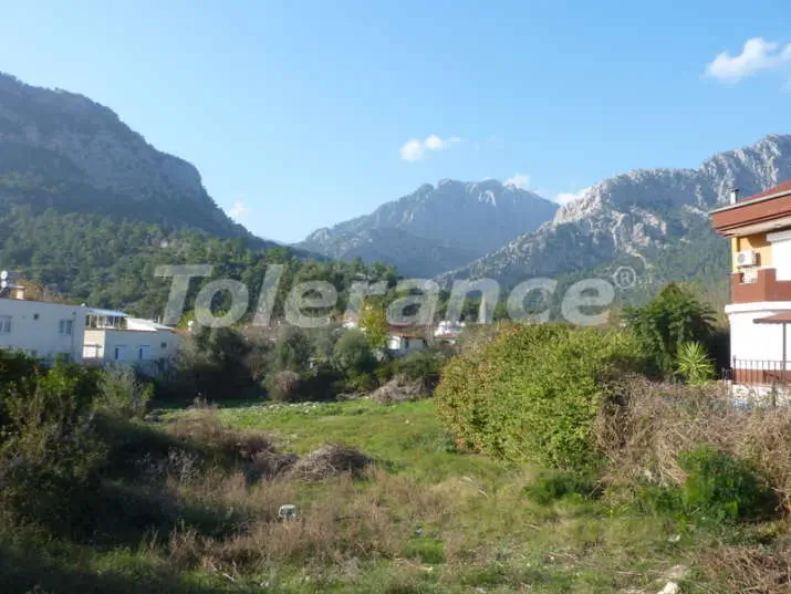 Вилла или дом от застройщика в Гёйнюк, Кемер с бассейном: купить недвижимость в Турции - 4640