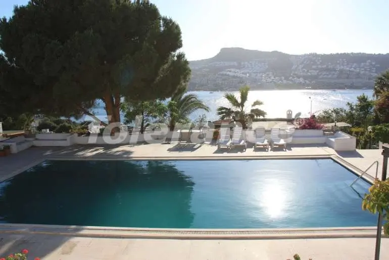 Вилла или дом от застройщика в Гюндоган, Бодрум вид на море с бассейном: купить недвижимость в Турции - 12464