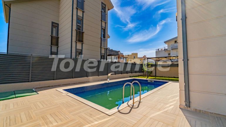 Вилла или дом от застройщика в Кадрие, Белек с бассейном: купить недвижимость в Турции - 129416