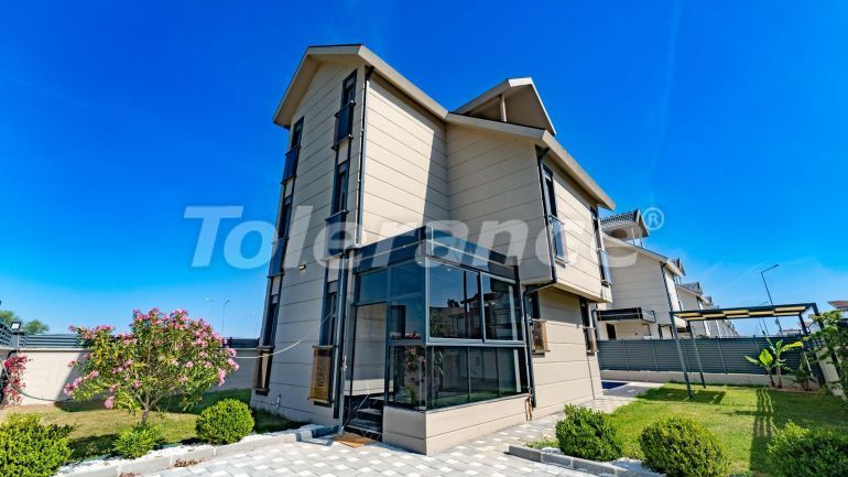 Вилла или дом от застройщика в Кадрие, Белек с бассейном: купить недвижимость в Турции - 129420