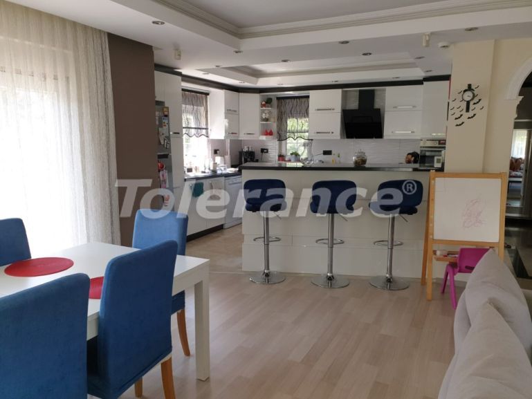 Вилла или дом в Кадрие, Белек с бассейном: купить недвижимость в Турции - 130347