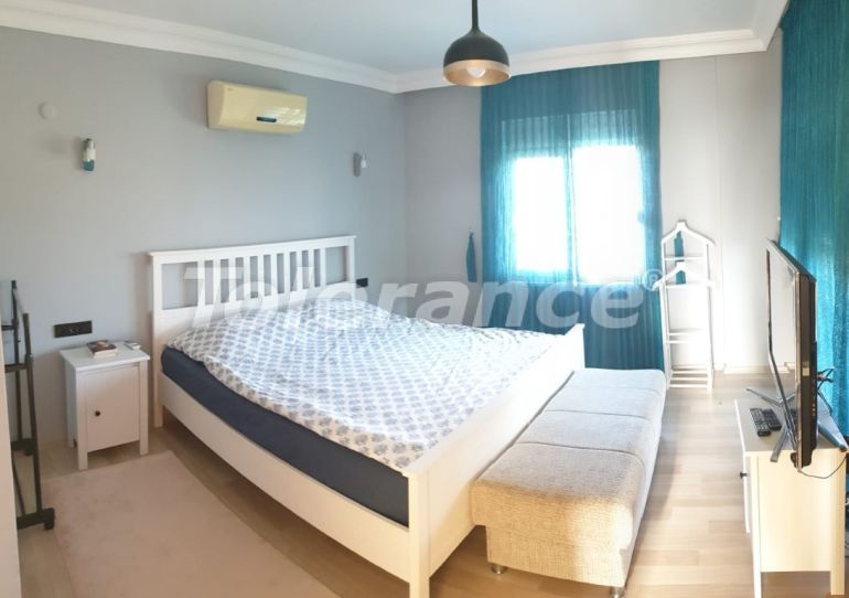 Вилла или дом в Кадрие, Белек с бассейном: купить недвижимость в Турции - 130349