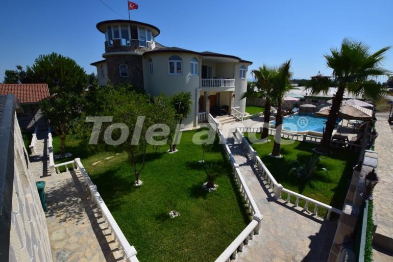 Вилла или дом в Кадрие, Белек с бассейном: купить недвижимость в Турции - 79194