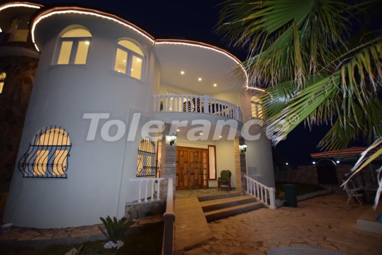 Вилла или дом в Кадрие, Белек с бассейном: купить недвижимость в Турции - 79209