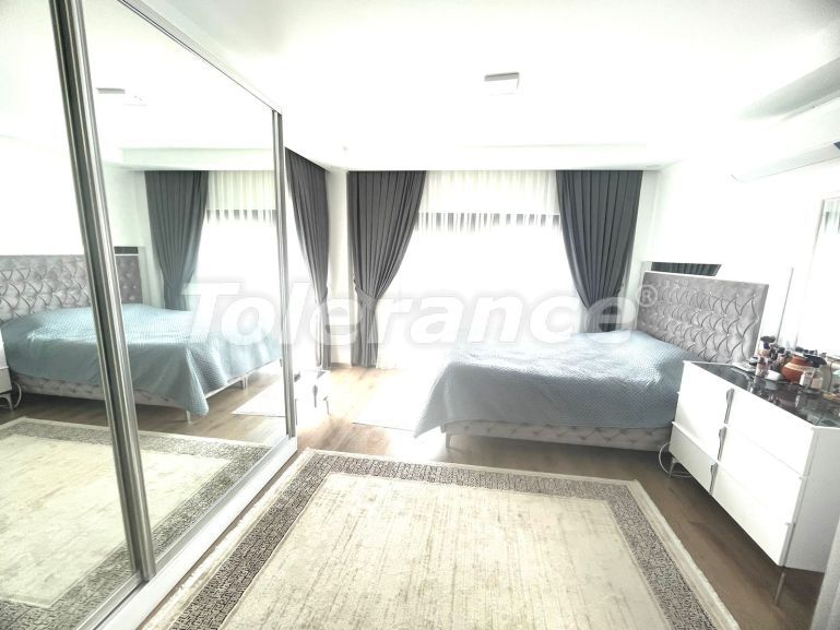 Вилла или дом в Кадрие, Белек с бассейном: купить недвижимость в Турции - 84184