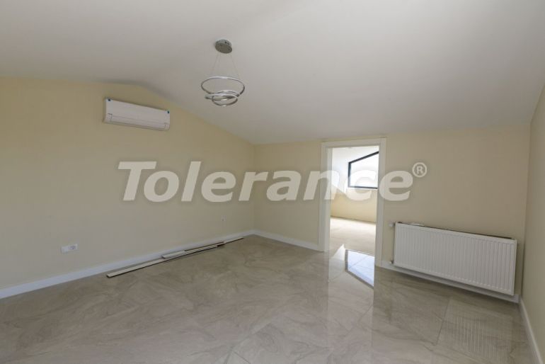 Вилла или дом от застройщика в Кадрие, Белек с бассейном: купить недвижимость в Турции - 85468