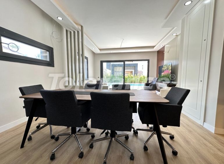 Вилла или дом от застройщика в Кадрие, Белек с бассейном: купить недвижимость в Турции - 97718