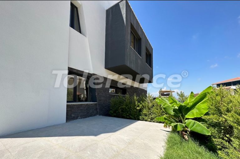 Вилла или дом от застройщика в Кадрие, Белек с бассейном: купить недвижимость в Турции - 97734