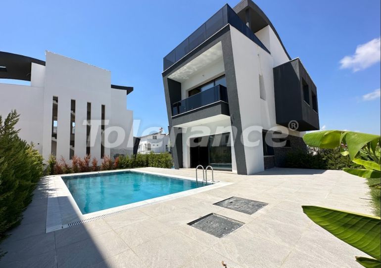 Вилла или дом от застройщика в Кадрие, Белек с бассейном: купить недвижимость в Турции - 97736