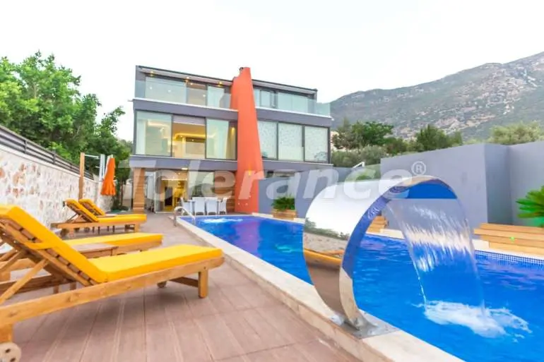 Вилла или дом от застройщика в Калкане с бассейном: купить недвижимость в Турции - 14153