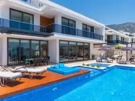 Вилла или дом в Калкане вид на море с бассейном: купить недвижимость в Турции - 22339