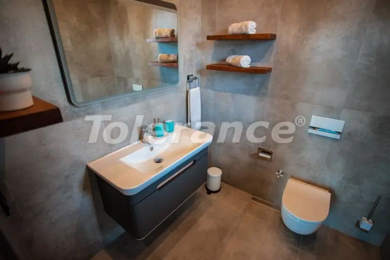 Вилла или дом в Калкане вид на море с бассейном: купить недвижимость в Турции - 31049