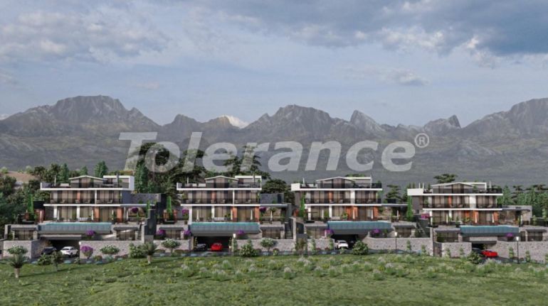 Вилла или дом в Калкане с бассейном: купить недвижимость в Турции - 47125