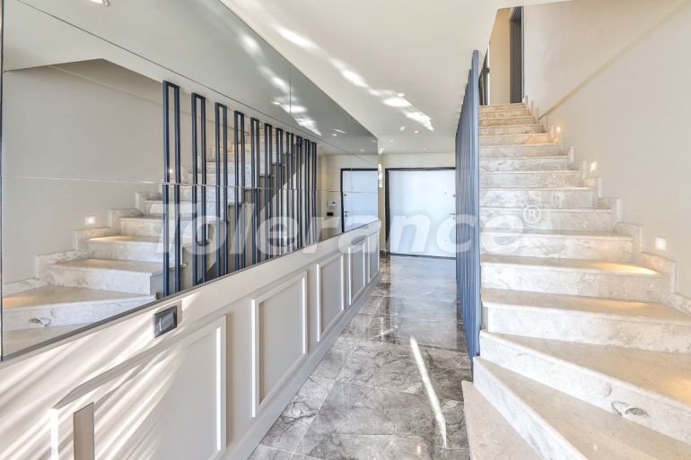 Вилла или дом от застройщика в Калкане вид на море с бассейном: купить недвижимость в Турции - 78416