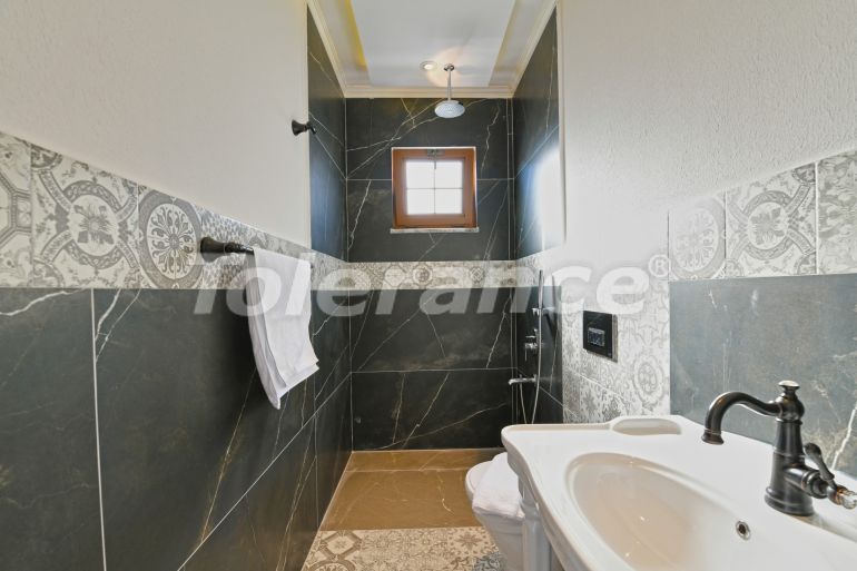 Вилла или дом от застройщика в Калкане с бассейном: купить недвижимость в Турции - 78694