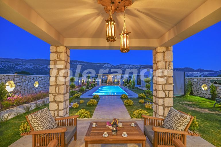 Вилла или дом от застройщика в Калкане с бассейном: купить недвижимость в Турции - 78707