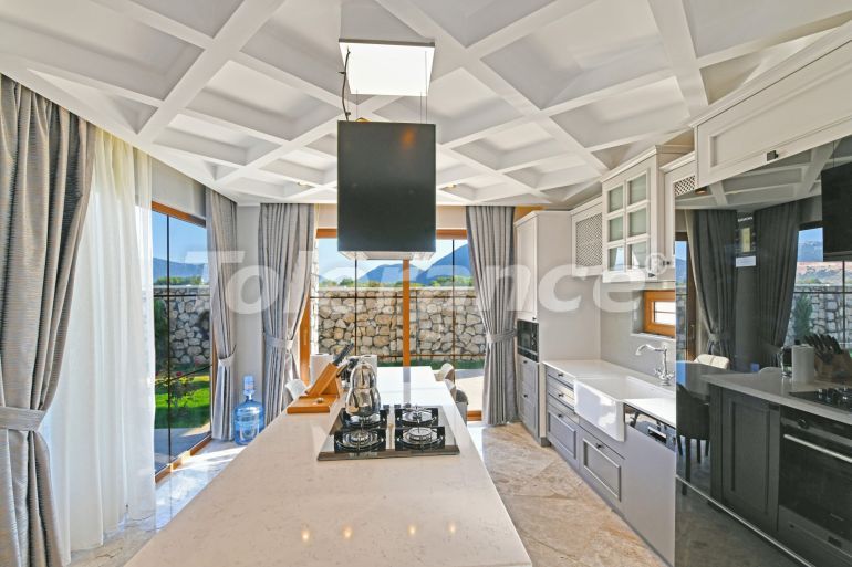 Вилла или дом от застройщика в Калкане с бассейном: купить недвижимость в Турции - 78709