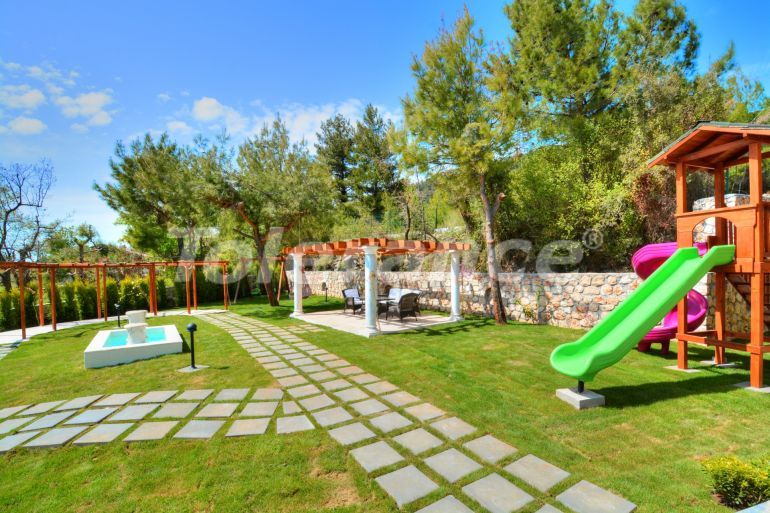 Вилла или дом от застройщика в Калкане вид на море с бассейном: купить недвижимость в Турции - 78839