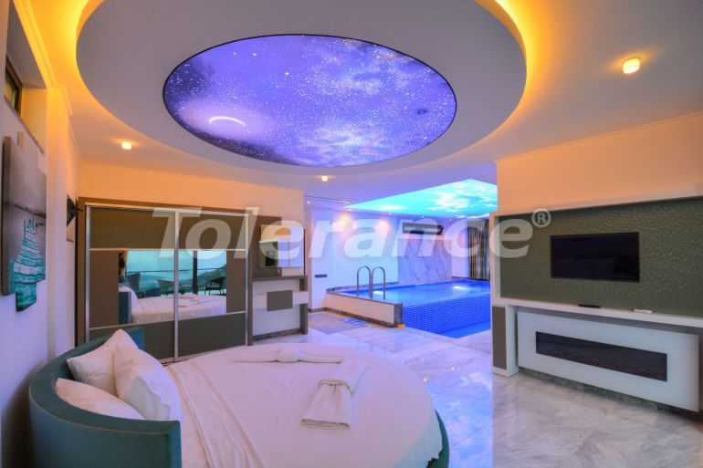 Вилла или дом от застройщика в Калкане вид на море с бассейном: купить недвижимость в Турции - 78874