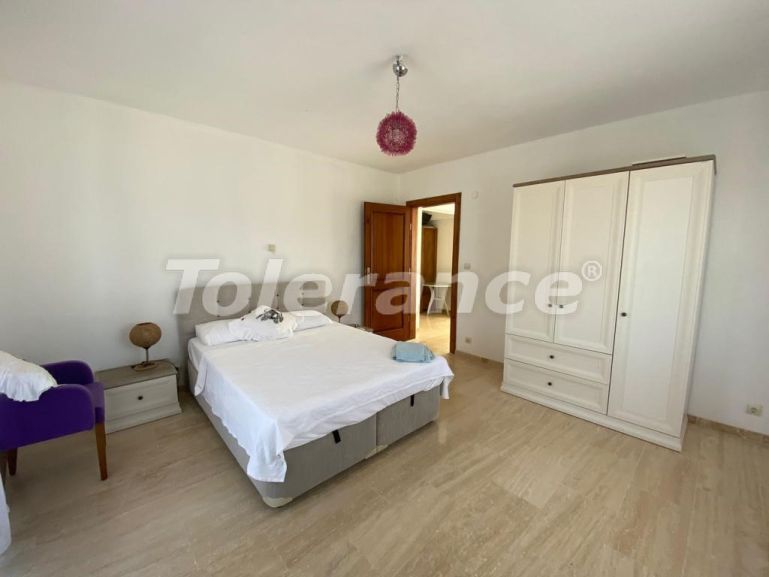 Вилла или дом в Каше с бассейном: купить недвижимость в Турции - 102114