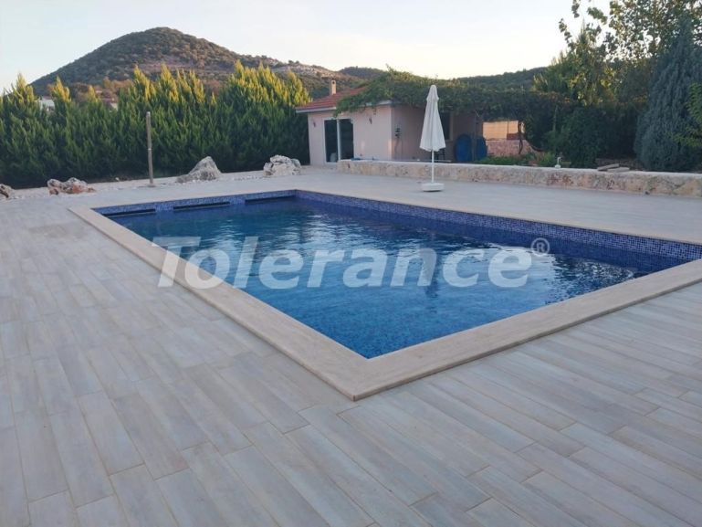 Вилла или дом в Каше с бассейном: купить недвижимость в Турции - 102117