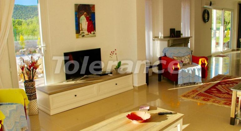 Вилла или дом в Каше с бассейном: купить недвижимость в Турции - 102127