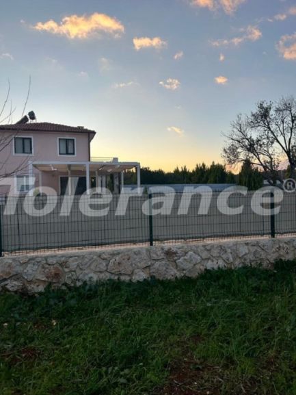 Вилла или дом в Каше с бассейном: купить недвижимость в Турции - 102136