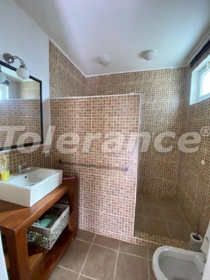 Вилла или дом в Каше с бассейном: купить недвижимость в Турции - 102137