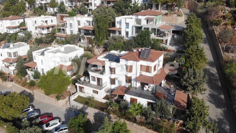 Вилла или дом в Каше вид на море с бассейном: купить недвижимость в Турции - 124204