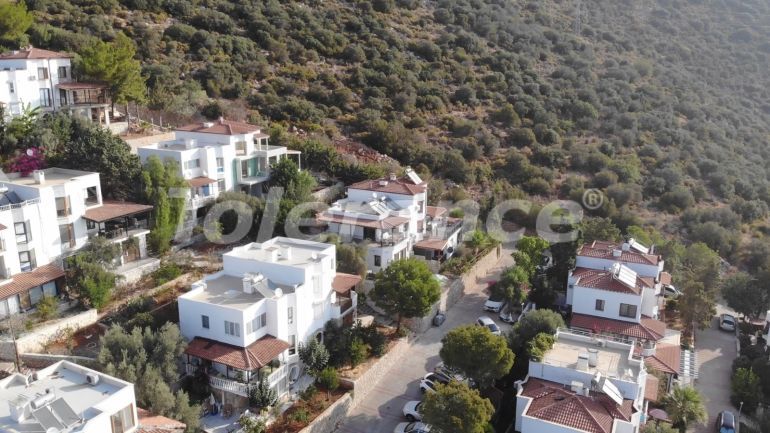 Вилла или дом в Каше вид на море с бассейном: купить недвижимость в Турции - 124217