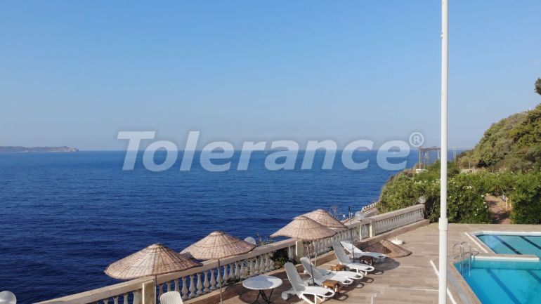 Вилла или дом в Каше вид на море с бассейном: купить недвижимость в Турции - 124222