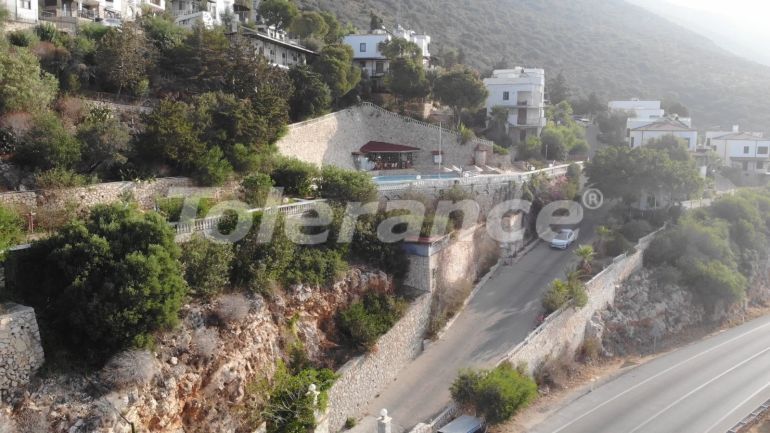 Вилла или дом в Каше вид на море с бассейном: купить недвижимость в Турции - 124228