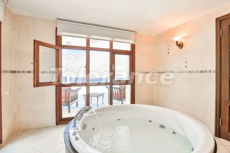 Вилла или дом в Каше вид на море с бассейном: купить недвижимость в Турции - 31463