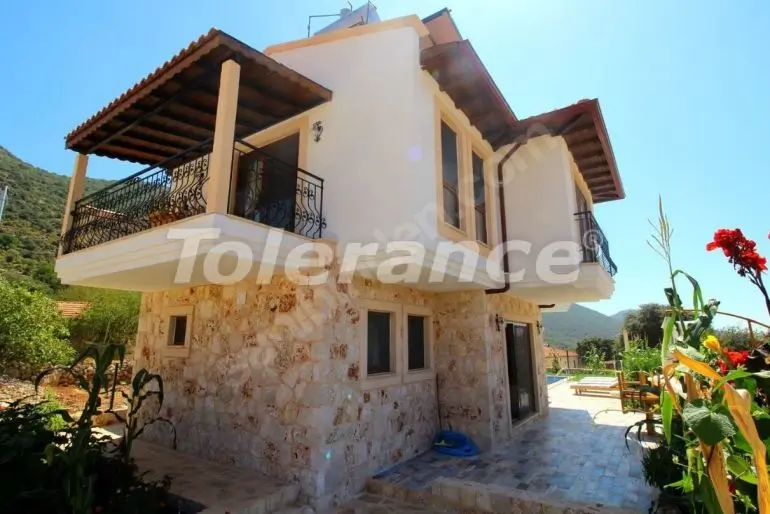 Вилла или дом в Каше с бассейном: купить недвижимость в Турции - 21610