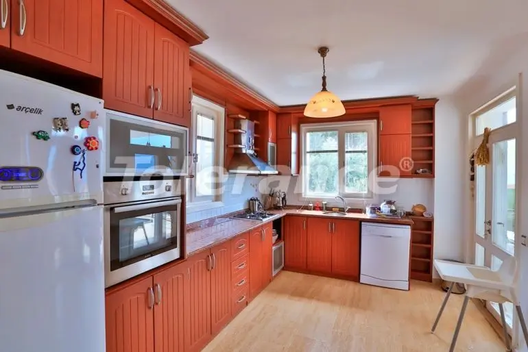 Вилла или дом в Каше с бассейном: купить недвижимость в Турции - 21759