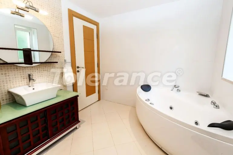 Вилла или дом в Каше с бассейном: купить недвижимость в Турции - 21964