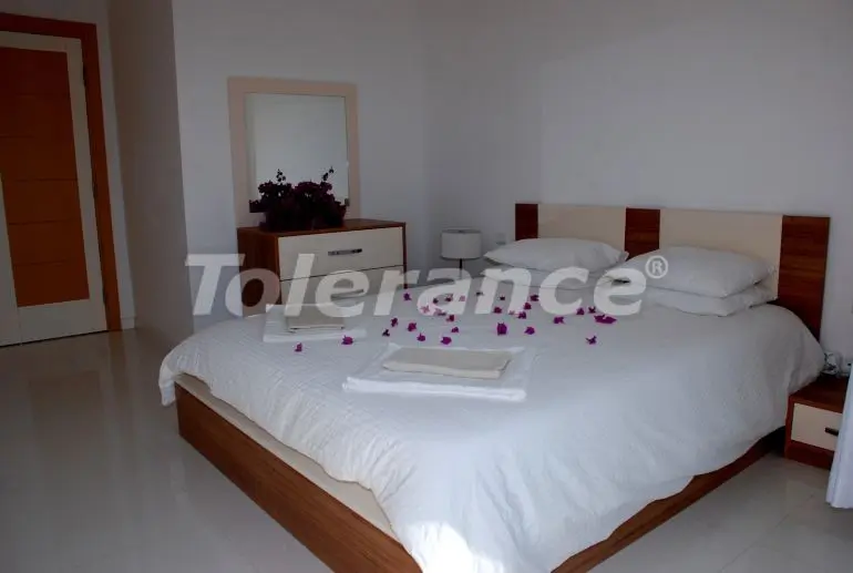 Вилла или дом в Каше с бассейном: купить недвижимость в Турции - 21970