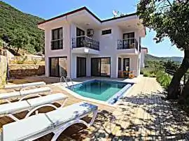 Вилла или дом в Каше с бассейном: купить недвижимость в Турции - 30300