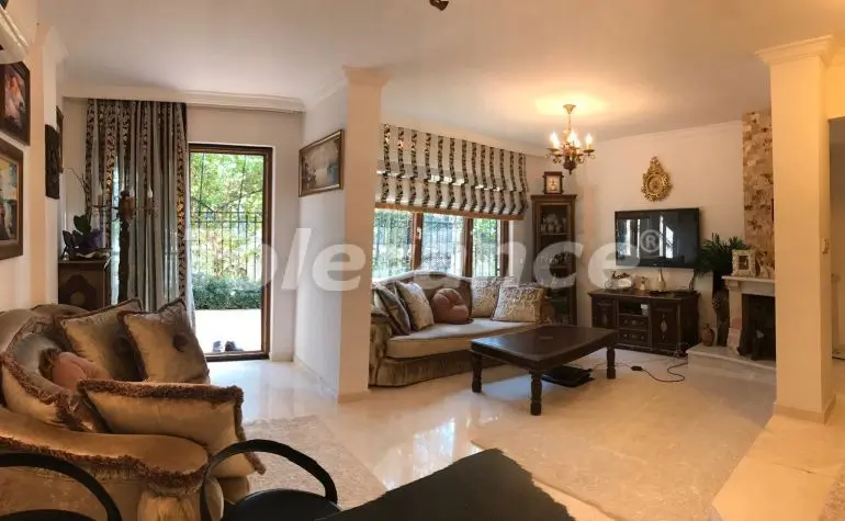 Вилла или дом от застройщика в Центре Кемера, Кемер: купить недвижимость в Турции - 26782