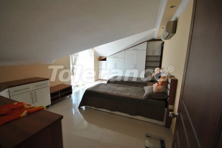 Вилла или дом в Центре Кемера, Кемер с бассейном - 26811 Вилла или дом в Центре Кемера, Кемер с бассейном: купить недвижимость в Турции - 26811