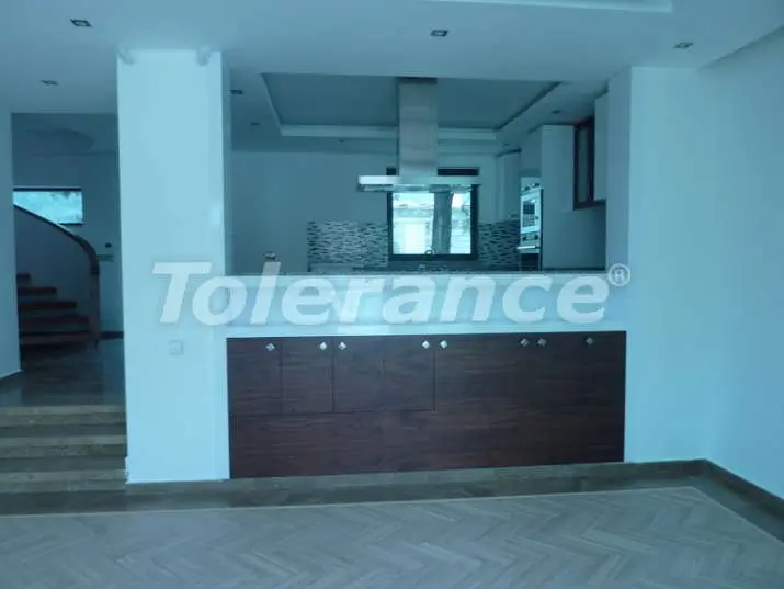 Вилла или дом в Центре Кемера, Кемер с бассейном: купить недвижимость в Турции - 4592