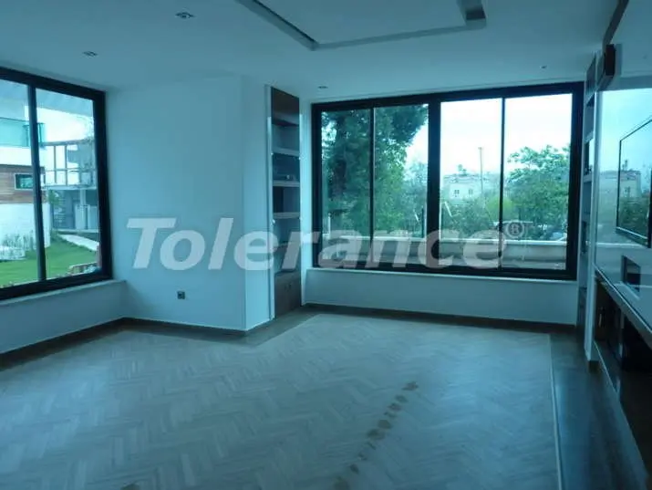 Вилла или дом в Центре Кемера, Кемер с бассейном: купить недвижимость в Турции - 4594