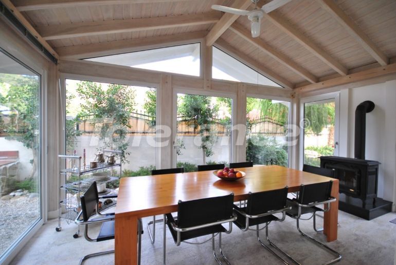 Вилла или дом в Кириш, Кемер с бассейном: купить недвижимость в Турции - 104164