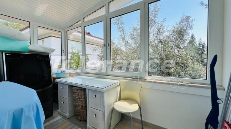 Вилла или дом в Кириш, Кемер с бассейном: купить недвижимость в Турции - 111047