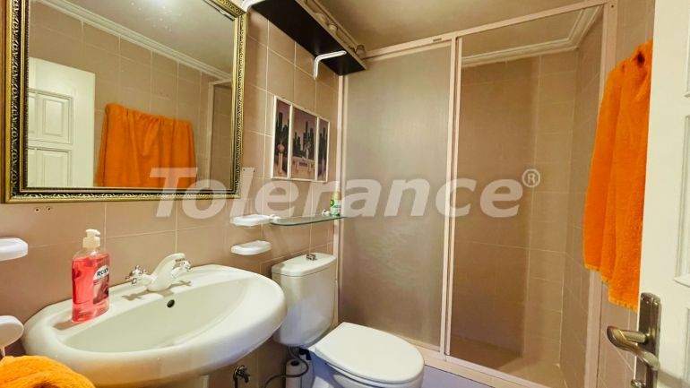 Вилла или дом в Кириш, Кемер с бассейном: купить недвижимость в Турции - 136638