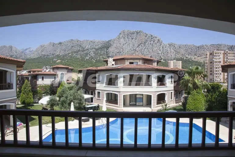 Вилла или дом от застройщика в Коньяалты, Анталия с бассейном: купить недвижимость в Турции - 10320